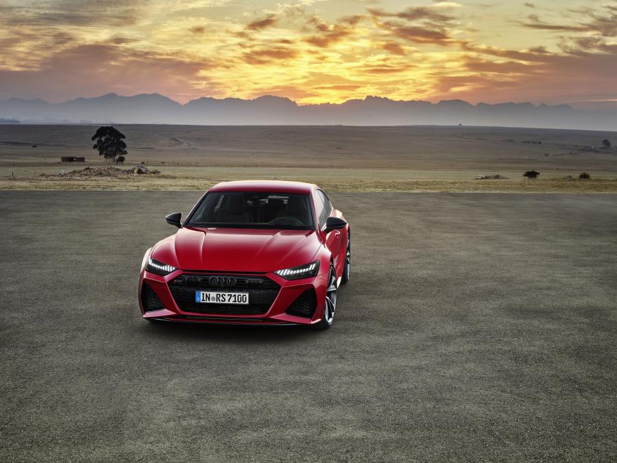  Audi RS7 Sportback 2019 года  (WW) (фото 17 из 80)